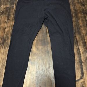 TNA Classic Black Leggings